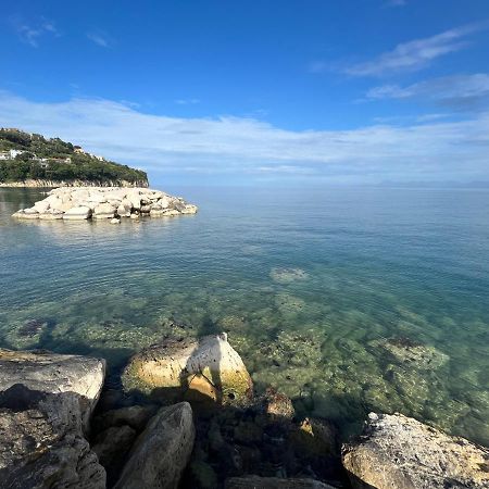 Oltremare Rooms Agropoli Eksteriør billede
