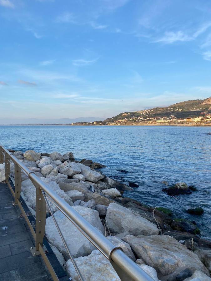 Oltremare Rooms Agropoli Eksteriør billede