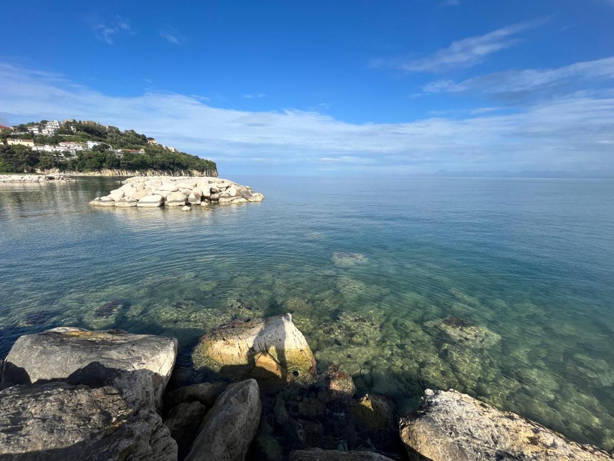 Oltremare Rooms Agropoli Eksteriør billede